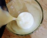 A picture of step 3 of Apple Milkshake.