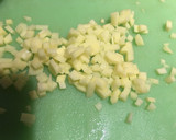 Foto del paso 1 de la receta: Empanadas de carne cortada a cuchillo