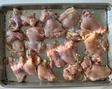 A picture of step 1 of Roasted Chicken with Mushrooms and Red Onions.
