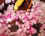 صورة لخطوة 3 من وصفة أرز بالخضار و التونة🍲
