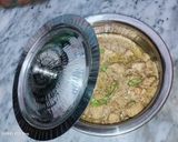 A picture of step 3 of White creamy handi.