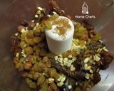 A picture of step 3 of Muesli and Pumpkin balls.
