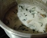 Foto langkah ke 2 dari resep Nasi Daun Jeruk Tumis Teri Cepokak Pedas.