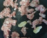Foto del passaggio 1 della ricetta Fagottini di radicchio con patate e salsiccia