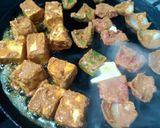 A picture of step 4 of Paneer tikka masala.
