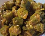 A picture of step 7 of Bhindi ki Bhujiya (Okra).