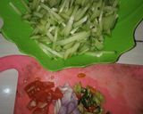 Foto langkah ke 1 dari resep Tumis labu Siam sederhana.