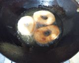 A picture of step 10 of Chocolate Donuts.