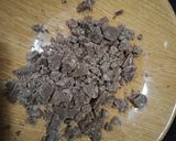 A picture of step 5 of Creamy chocolate custard.