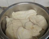 Foto del paso 3 de la receta: Pechugas en salsa con uvas al ron