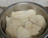 Foto del paso 3 de la receta: Pechugas en salsa con uvas al ron