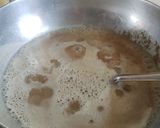 A picture of step 3 of Sattu halwa.