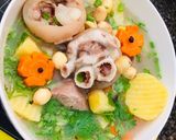 Hình bước làm 4 của món Canh giò heo hầm hạt sen