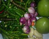 Foto langkah ke 1 dari resep Sambal cabai hijau.