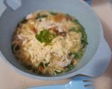Foto langkah ke 2 dari resep Sup mi promina.