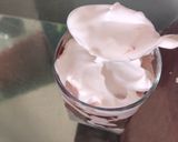 A picture of step 3 of Icecream cake dessert #holi2020.