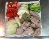 蔥燒排骨蔬菜麵的食譜步驟1照片