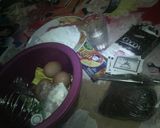 Foto langkah ke 1 dari resep Brownis Coklat Pandan Rice Cooker.