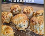 A picture of step 9 of Cheese scones.