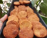 A picture of step 8 of Meethi mathris.
