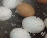Foto del paso 1 de la receta: Huevos rellenos 