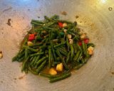 Foto langkah ke 3 dari resep Cah Kacang Panjang.