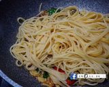 西西里鯷魚番茄義大利麵的食譜步驟9照片