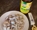 Foto del paso 1 de la receta: Camarones con mantequilla y ajo