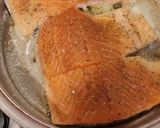 Foto del paso 1 de la receta: Salmón con salsa de camarones y alcaparras