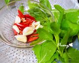 รูปขั้นตอนการทำที่ 1 ของ ข้าวผัดกะเพราหมูหมัก 🥓🍃🌶🥬