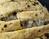 A picture of step 7 of Stuffed Cheese Garlic Bread (No yeast,No fire).