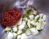 A picture of step 1 of Keri Ka Instant Achaar.
