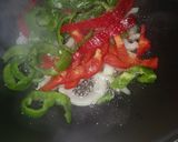 Foto del paso 2 de la receta Patatas asadas en microondas con verduras agridulces