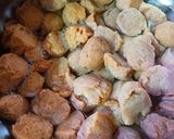 A picture of step 2 of Masala Soya Chunk.