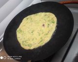 A picture of step 5 of Split yellow moong dal cheela/dhirde.