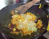 A picture of step 3 of Aloevera curry.