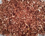 Foto del passaggio 2 della ricetta Granola al cioccolato e frutta secca