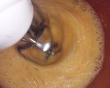 Foto del paso 2 de la receta: Bizcochuelo tipo budín para tortas de fondant