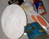 A picture of step 1 of Icing candy.