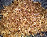 Foto langkah ke 8 dari resep Bawang Merah Goreng Anti Mlempem.