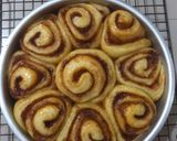 Foto langkah ke 8 dari resep Sourdough Cinnamon Rolls.