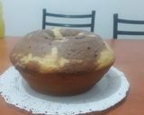 Foto del paso 4 de la receta: Bizcochuelo de vainilla y marmolado