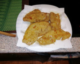 Foto del paso 2 de la receta: Filetes de cerdo empanados