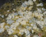 Foto del paso 5 de la receta: Pollo con crema de queso roquefort