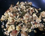 Foto del paso 3 de la receta: Rajas poblanas con huevo