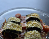 Foto del paso 6 de la receta: Rollitos de calabacín con carne picada y salsa de tomate