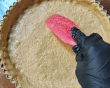 Foto langkah ke 4 dari resep Unbaked Matcha Pie.