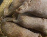 Foto del paso 3 de la receta: Empanadas integrales de atún, zapallito y acelga 😋