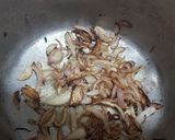 A picture of step 1 of Chicken Aloo Salan.