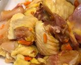 A picture of step 2 of Mi Quang Chicken Noodles.